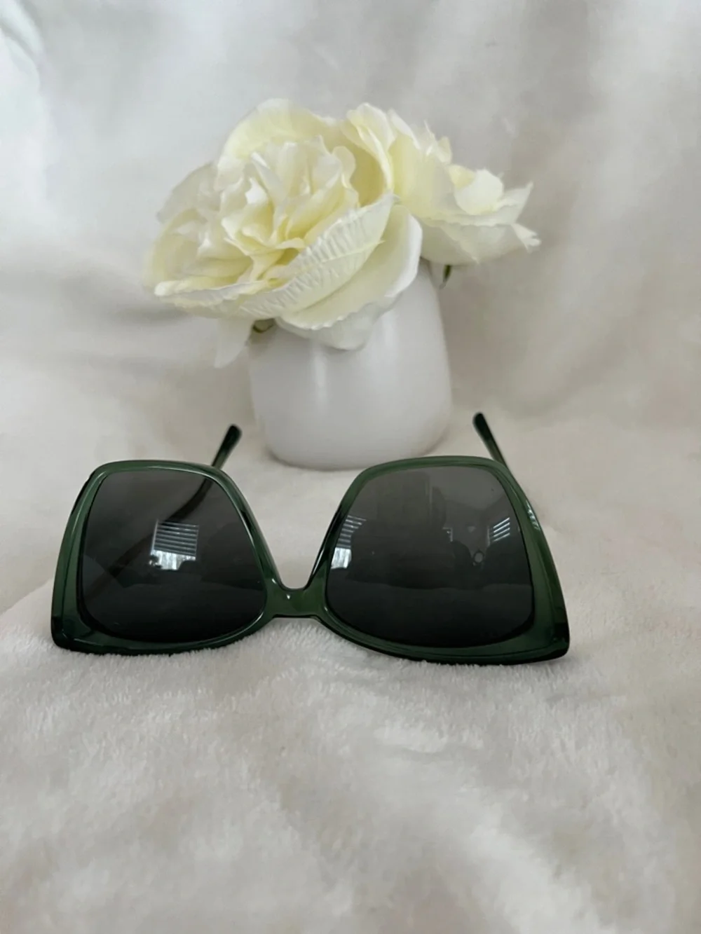 Dark Green Cat Eye Sunglasses - Women Accessories - Picture 2 of 7